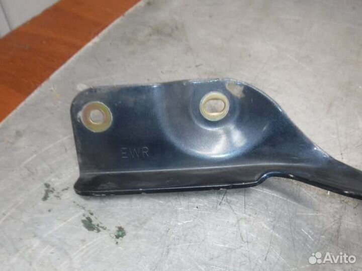 Петля капота правая Nissan Almera G15 K4M 2014