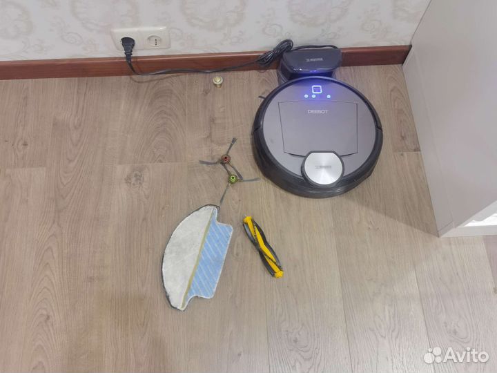 Робот пылесос Ecovacs DeeBot R95