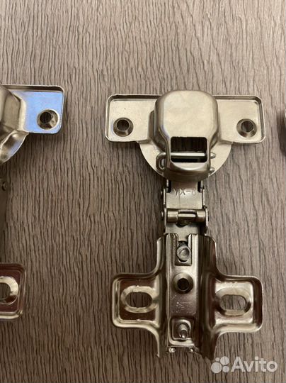 Петли без доводчика на двери новые