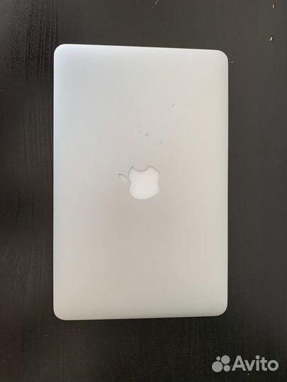 Apple MacBook Air 11 2011