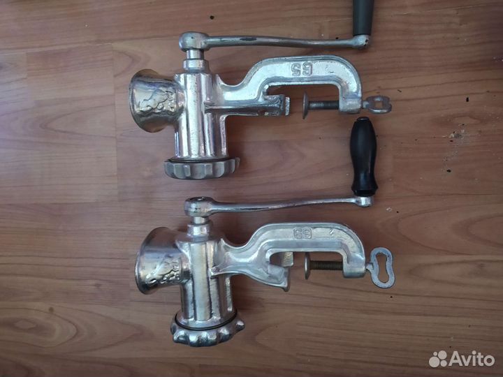 Мясорубка. Чугуний. С конём