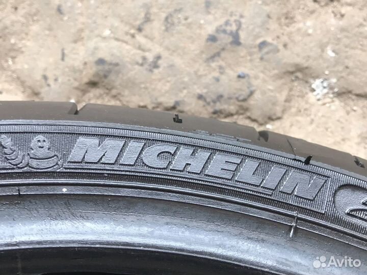 120/70/15 R15 michelin pilot road 4 (A6)