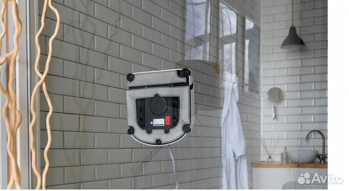 Робот мойщик окон bist Win A100