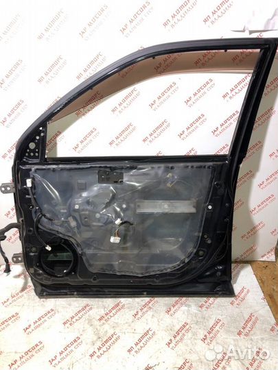 Дверь боковая передняя правая Nissan X Trail T30