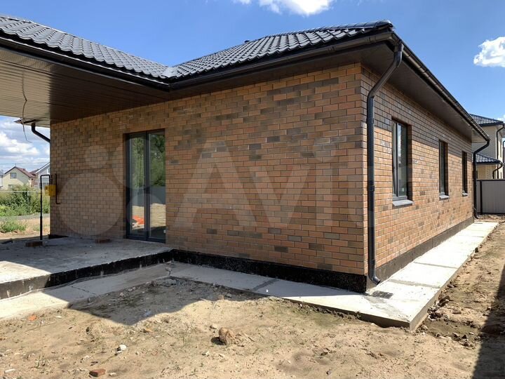 Коттедж 118 м² на участке 5 сот.