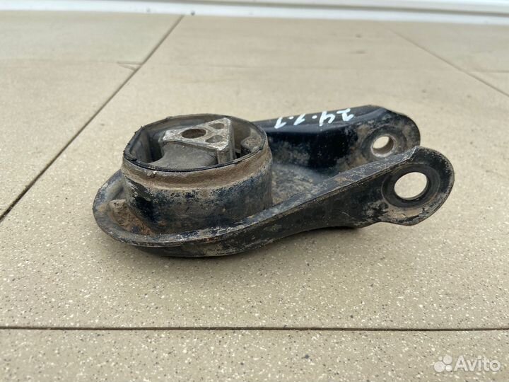 Подушка МКПП Ford Focus 2