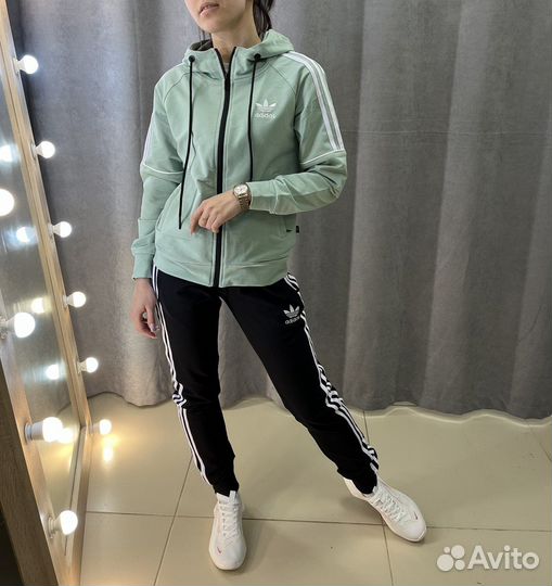 Женский спортивный костюм adidas 40/42/44/46/48/50