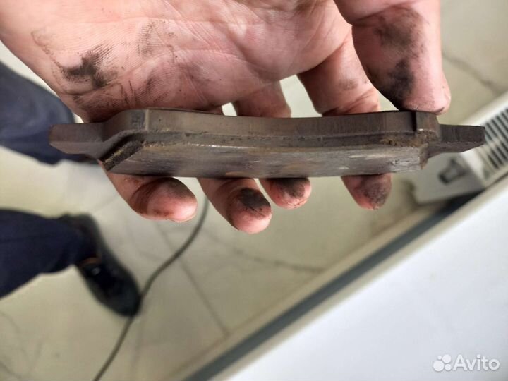 Колодки тормозные передние хендай солярис 4 шт