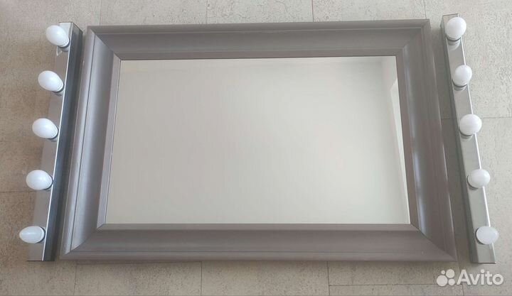 Зеркало с бра IKEA