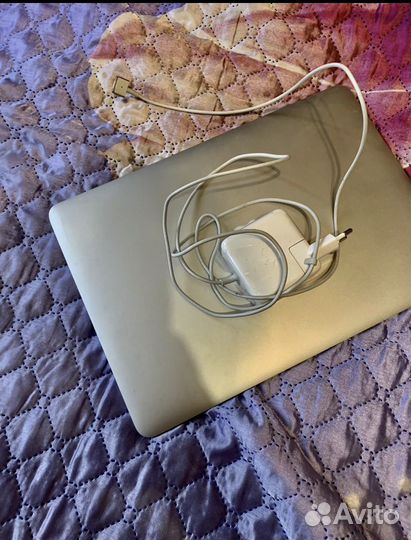 Телефон iPhone rx,Macbook,часы, наушники