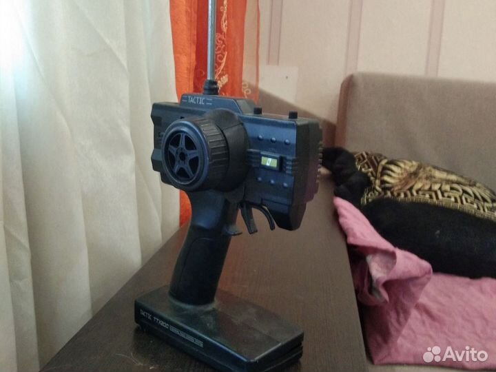 Радиоуправляемая модель на двс