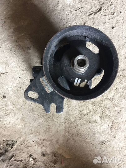 Насос гидроусилителя Nissan Primera P11E