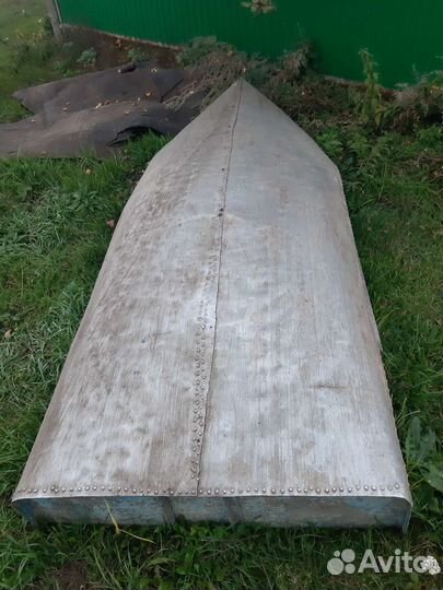 Лодка алюминиевая