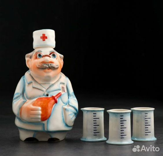 Набор фарфоровый штоф 