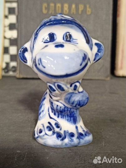 Коллекционные фигурки животных Гжель