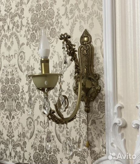 Бронзовая люстра
