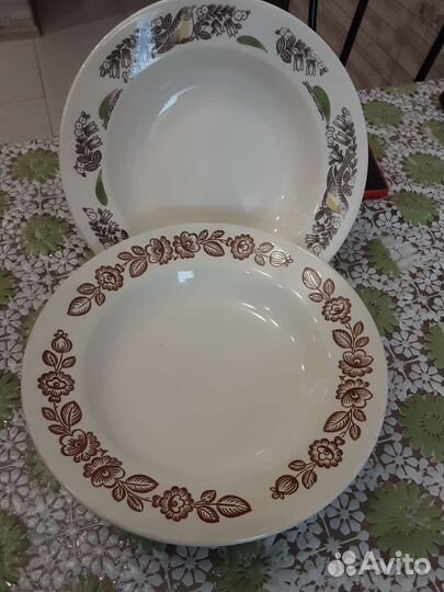 Глубокие суповые тарелки