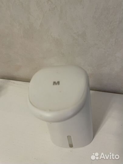 Диспенсер для мыла сенсорный нерабочий