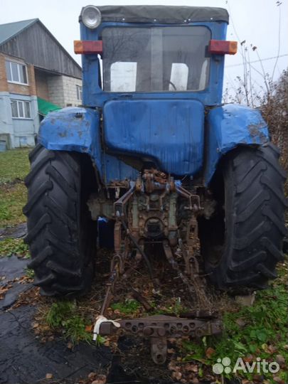 Транспорт трактор