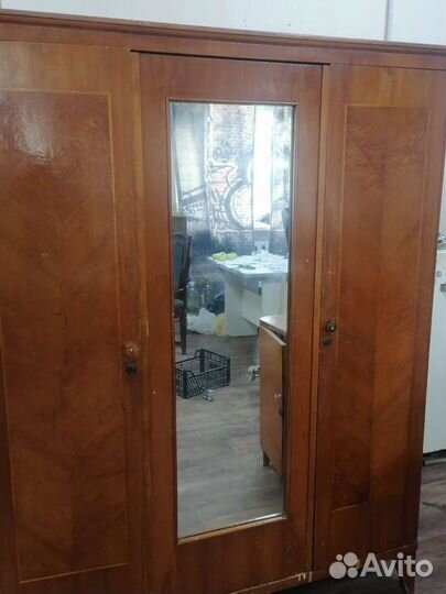 Шкаф антикварный СССР