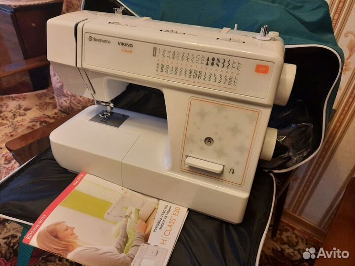 Швейная машина Husqvarna Viking E 20