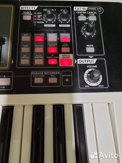 Виртуально-аналоговый синтезатор Roland SH-01 gaia