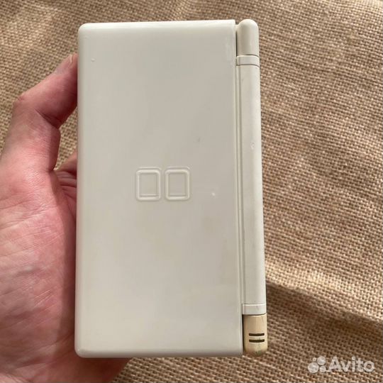 Nintendo DS Lite