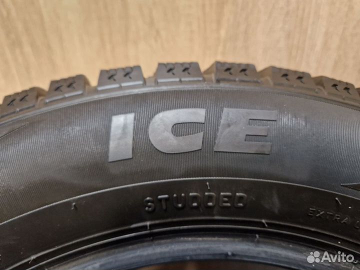 Pirelli Formula Ice 205/60 R16 96T