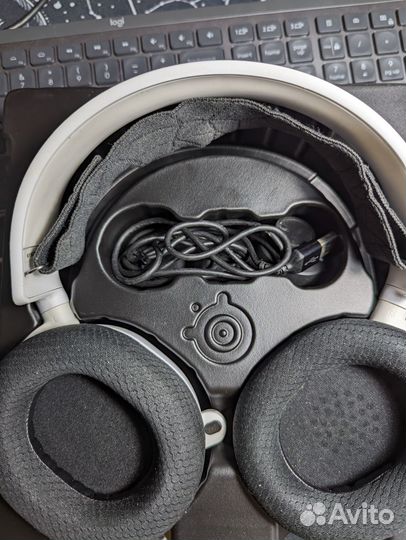 Игровые наушники steelseries arctis5