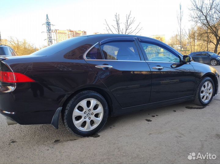 Honda Accord 2.0 AT, 2006, 302 000 км