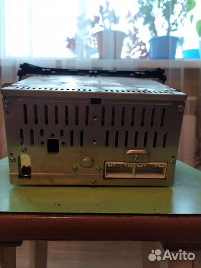 Головное устройство на Хендай Санта Фе 3