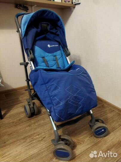 Прогулочная коляска трость