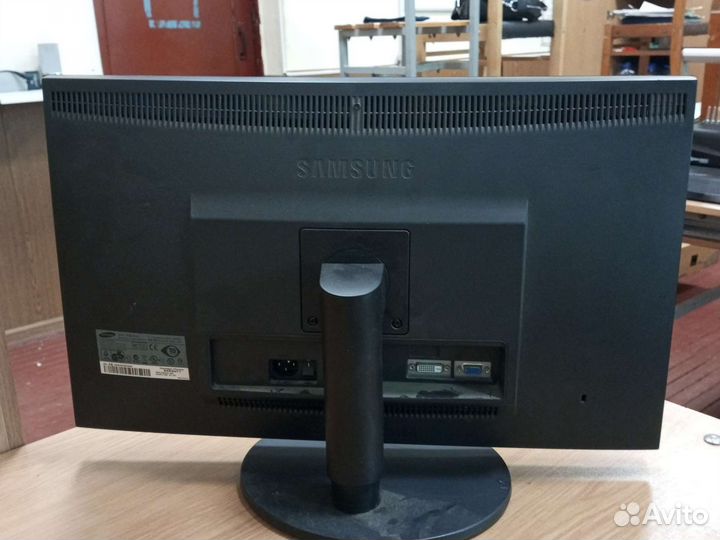 Монитор 24 дюйма samsung