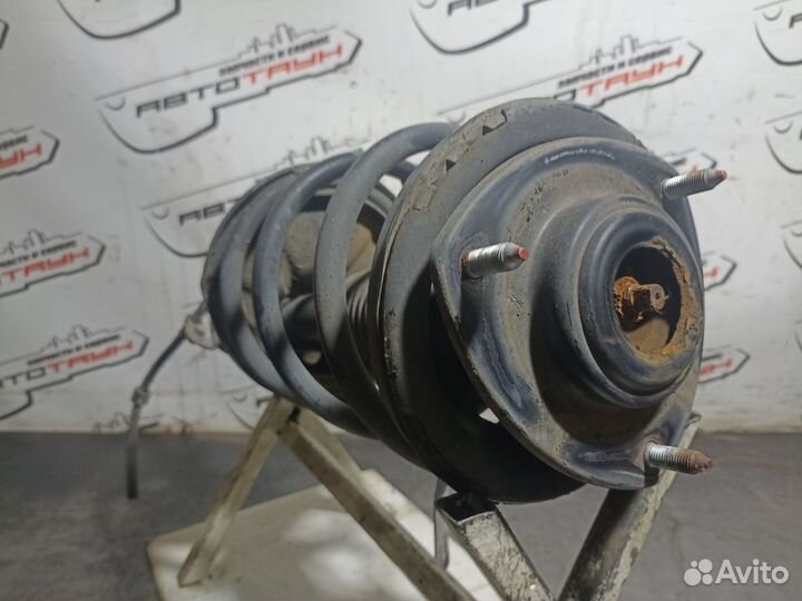 Стойка ходовки mitsubishi grandis NA4W NA8W передняя правая MN103102 2WD 4WD S3732