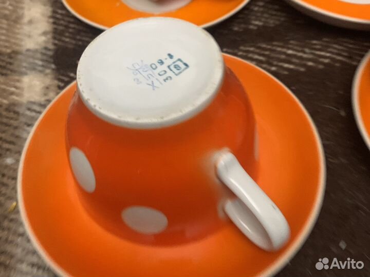 Сервиз чайный в горошек