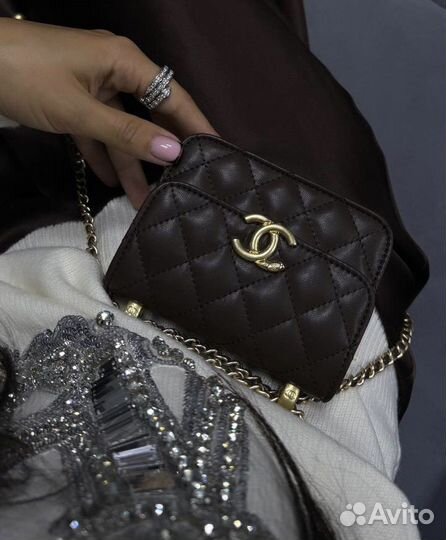 Коричневая малютка сумочка от chanel