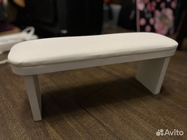 Подставка для рук маникюр