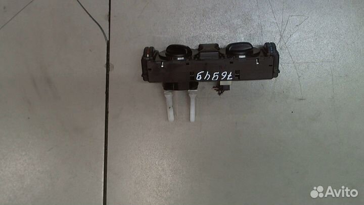 Переключатель отопителя Mercedes C W202, 1997