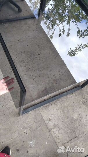 Продам стол