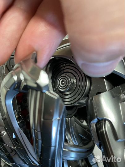 Ultron Prime (Hot Toys: MMS284)