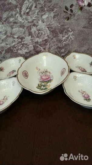 Блюдо в количестве пяти штук-50-60годы