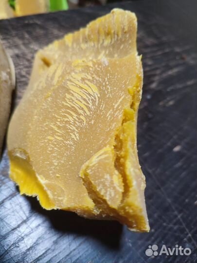 Воск пчелиный натуральный для свечей и косметики