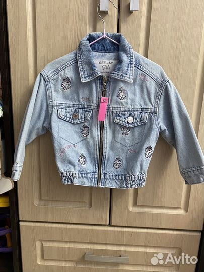 Джинсовая куртка для девочки