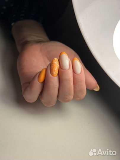 Мастер маникюра