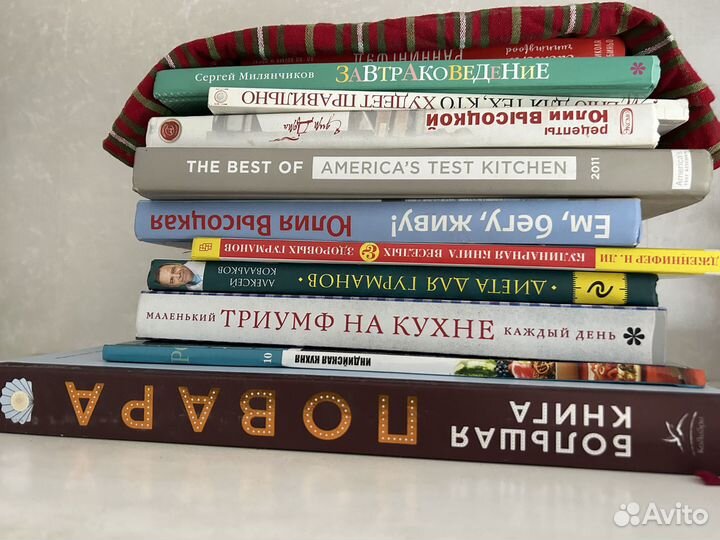 Крутые кулинарные книги - много