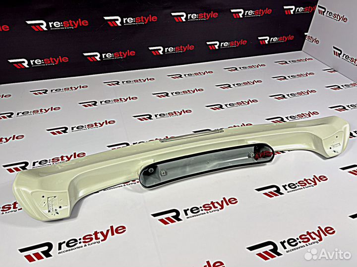 Спойлер Toyota Land Cruiser 100 Стиль 98-04г