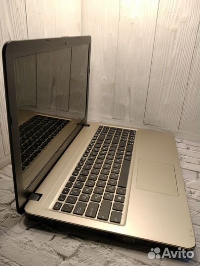 Игровой Аsus 15,6 Дюйма с SSD + Nvidia + i5 + Oфис