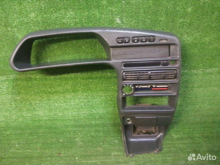 Консоль центральная,накладка торпедо ваз 2114,2115