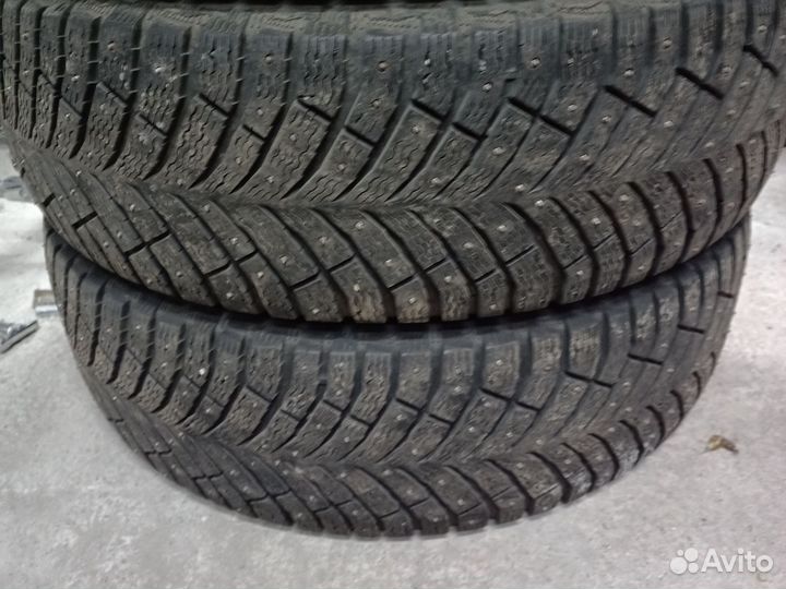 Michelin X-Ice North 4 SUV 235/65 R17 108T