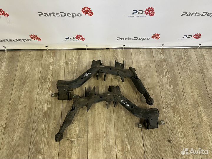 Рычаги задние нижние Honda CR-V 3